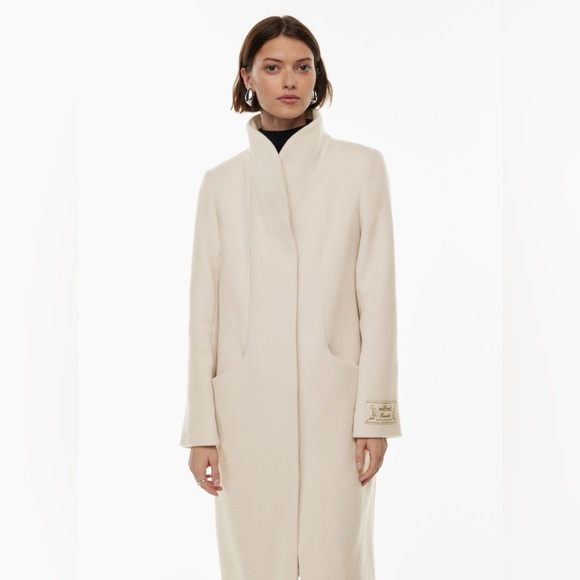 SOLD Aritzia Wilfred Cocoon Long Coat in Bone - Picture 2 of 9